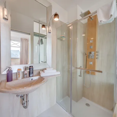 Отель Peter Schaefer